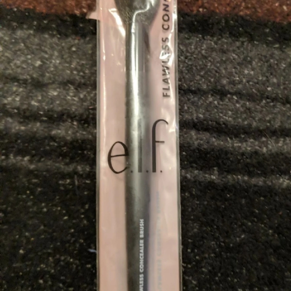 Elf brushes